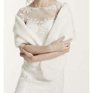 David's Bridal Faux Fur Stole Furwrap Missy